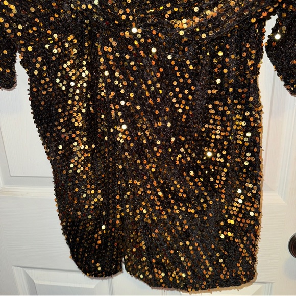 Boohoo Velvet Sequin Knot Front Mini Dress - Picture 6 of 8